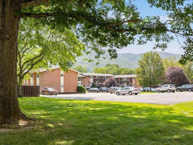 Mountainview Garden Apartments 2 Bedroom Apartment for Rent at 7 Greenhill Dr, Fishkill, NY 12524