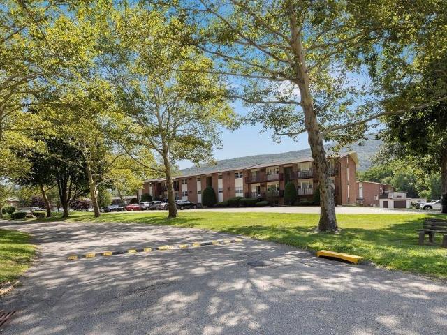 Mountainview Garden Apartments Studio Apartment for Rent at 7 Greenhill Dr, Fishkill, NY 12524