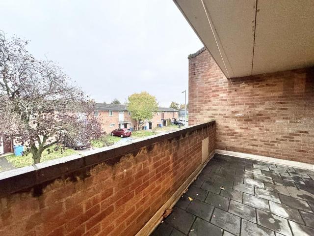 Mountbatten Court, IPSWICH, IP1 2 bed apartment to rent £900 pcm £208 pw