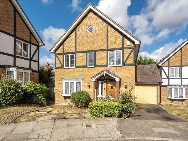 Mountington Park Close, Harrow HA3, 5 bed detached house to rent, £3,500 pcm | PrimeLocation