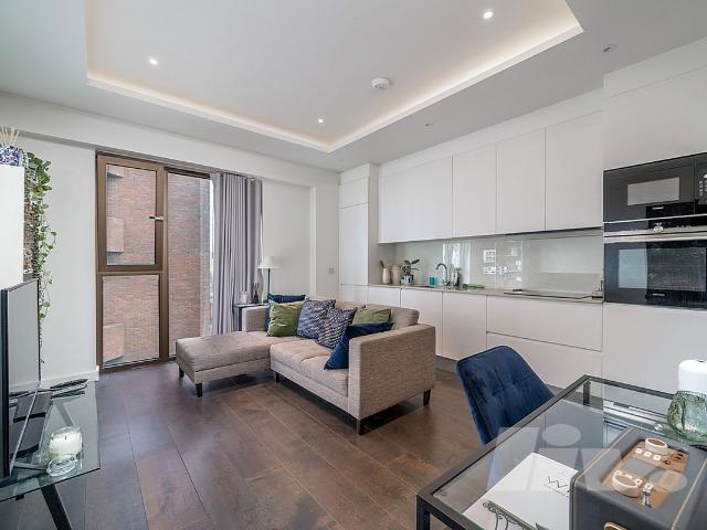 Mountview Lodge, Swiss Terrace, Swiss Cottage NW6, 1 bed flat to rent, £2,400 pcm | PrimeLocation