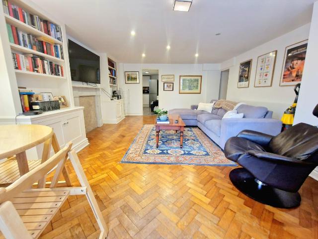 Mountview Road, Crouch End N4, 2 bed flat to rent, £2,448 pcm | PrimeLocation