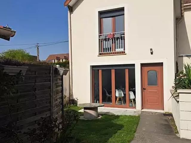 Mouroux 77120 Achat / Vente appartement 4 pièces t4 parking