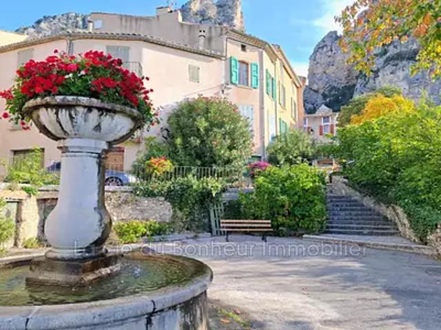 Moustiers Sainte Marie 04360 Achat / Vente maison 13 pièces t13 garage