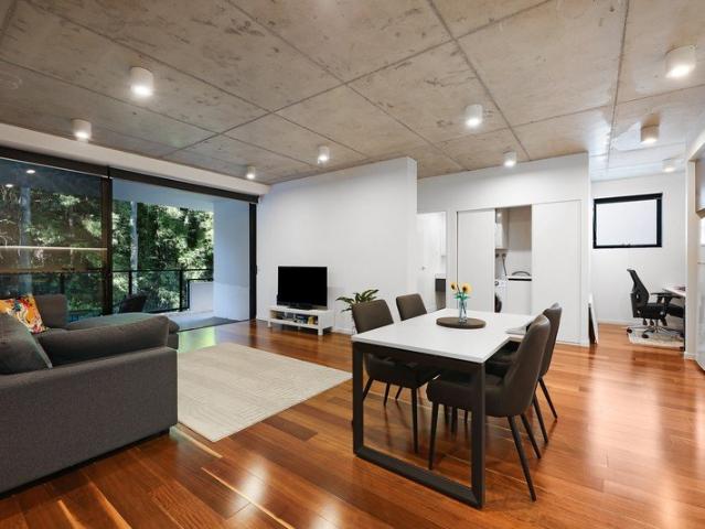 MOVE IN NOW ! Tightly Held Building Rare opportunity Boutique and Central Your Own Home Among The Gum Trees