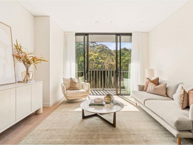 MOVE IN NOW | SPACIOUS TWO BEDROOM APARTMENT WITH PREMIUM FOREST VIEWS