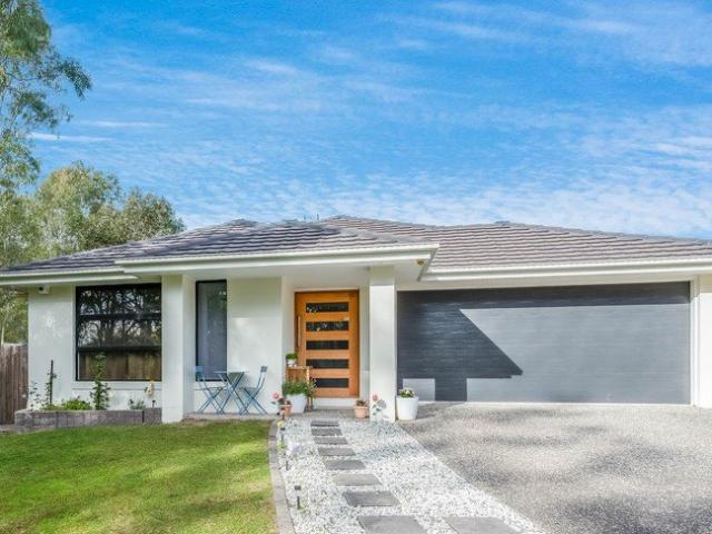 Move In or Invest Lifestyle and Convenience Combined
