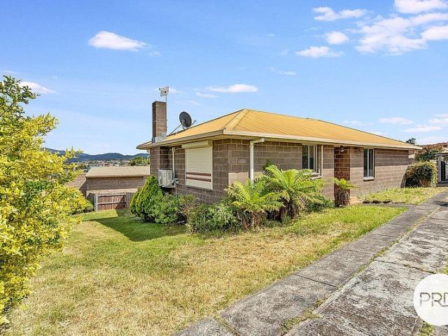 Move In and Enjoy Easy Living in Herdsmans Cove