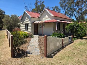Price Reduced. Charming 4 Bedroom Home in Sleepy Redbank