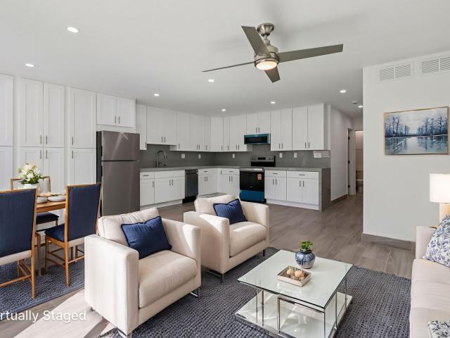 Move In Promotion! 4 Bedroom/3 Bathroom Remodeled Townhome El Cajon