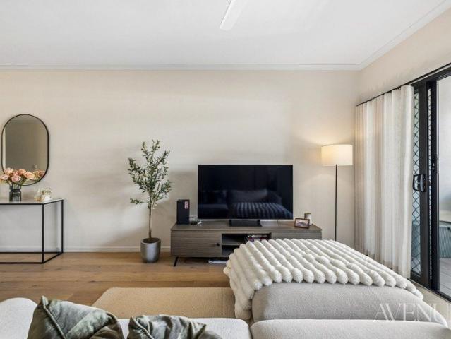 Move In Ready Modern Unit with Study & Premium Upgrades