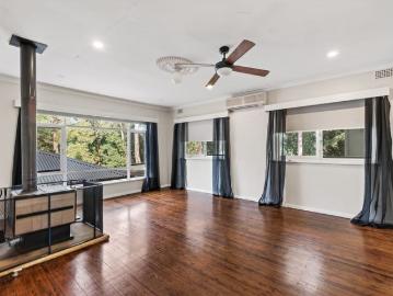 Move In Ready Mountain Home with Flexible Living Spaces