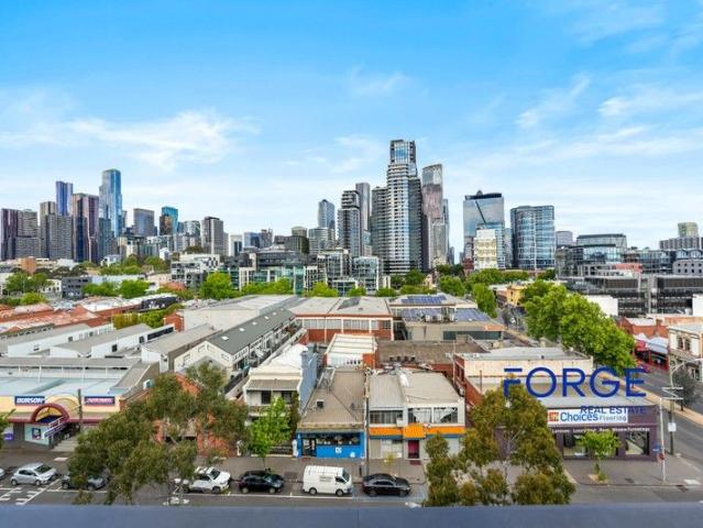 Move In Ready Apartment with City Convenience at The Marker
