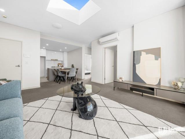 Move In Ready Apartment Offering Space, Style & Convenience