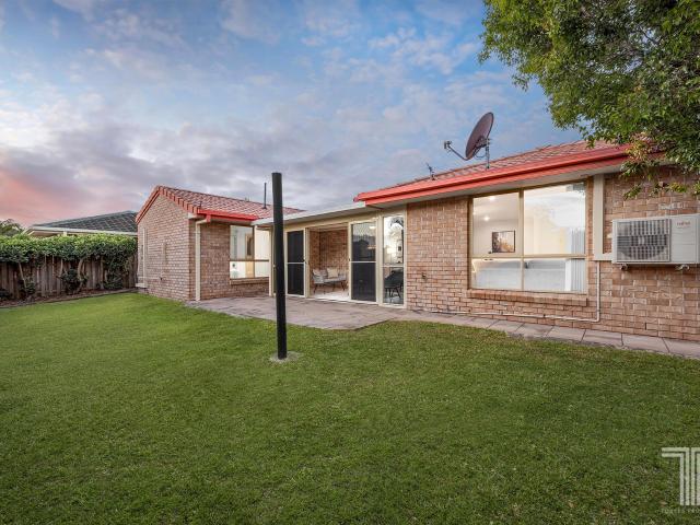 Move In Ready Comfort in a Peaceful Family Pocket