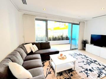 Double Storey Townhouse Style Apartment: 2 BR 2.5 Bath 2 Car Garage