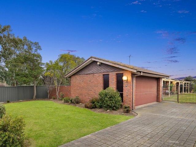 Move In Ready & Fully Refreshed!