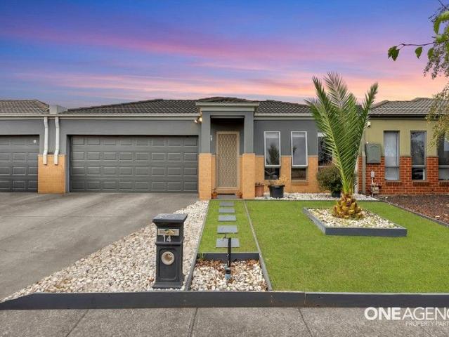 Move In Ready Family Home in a Highly Sought After Pocket