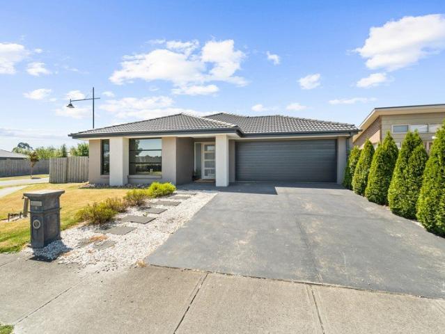 Move In Ready Family Home in Traralgon's Coveted West End