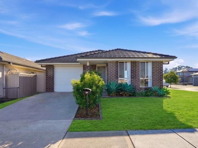 Move In Ready Family Home with Modern Comfort & Low Maintenance Living