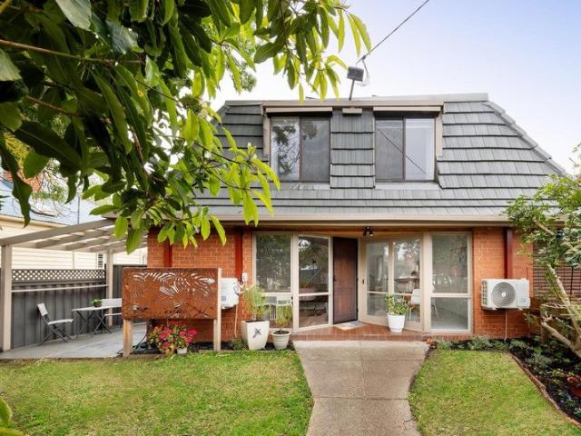 Move in ready family living in a prime location