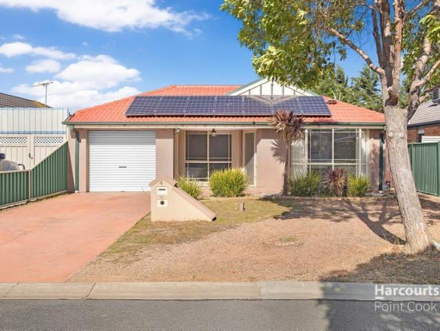 Move In Ready Gem in Sought After Wyndham Green Estate !