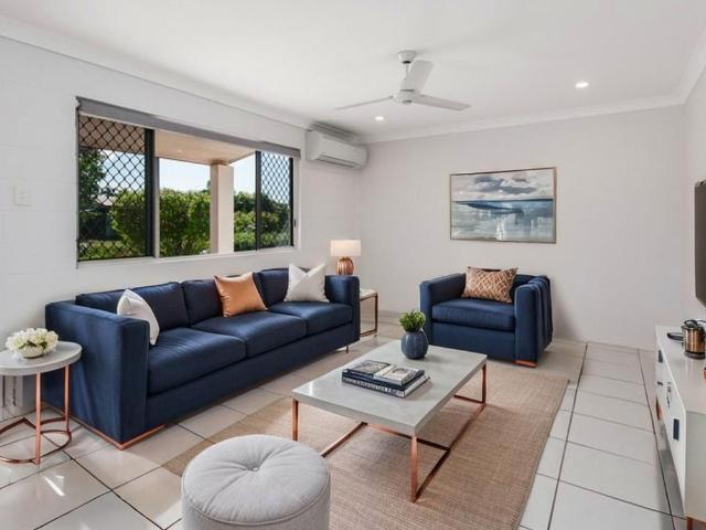 Move In Ready Home with Modern Finishes!