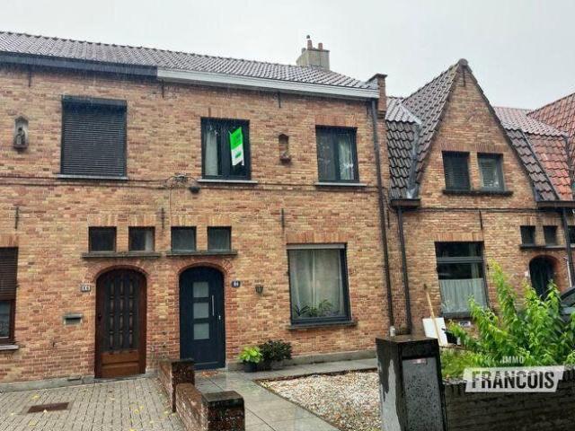 Move in ready home with sunny garden near Bruges city centre