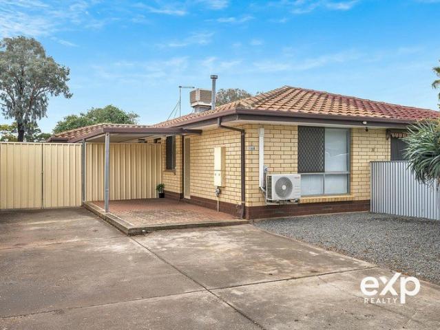 Move In Ready in a Tightly Held Paralowie Pocket Torrens Title