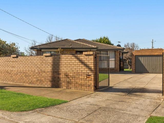 Move In Ready Living on 613sqm approx