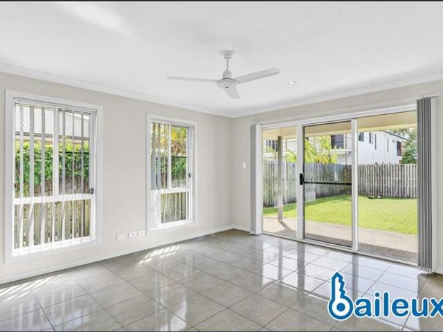 Move in Ready, Low maintenance Home in West Mackay