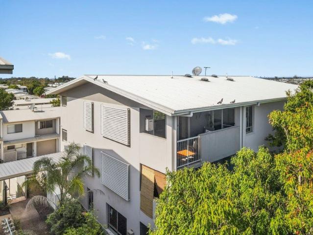 Move In Ready Top floor living with views in a Prime Location!