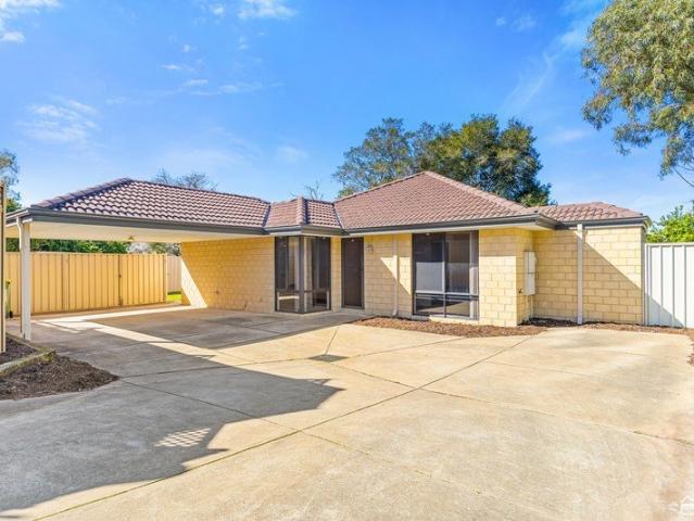MOVE IN READY WITH GENEROUS INDOOR & OUTDOOR LIVING