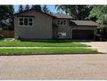 Move in ready 3 bedroom 2 bathroom home