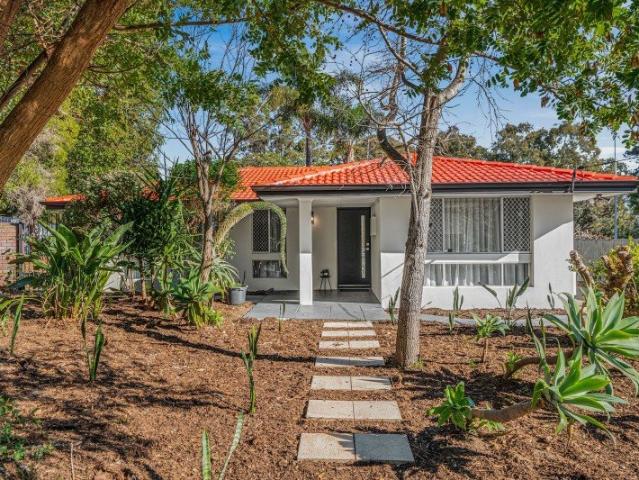 MOVE IN, SETTLE DOWN AND START LIVING AT 29 ALTHORNE WAY, GIRRAWHEEN