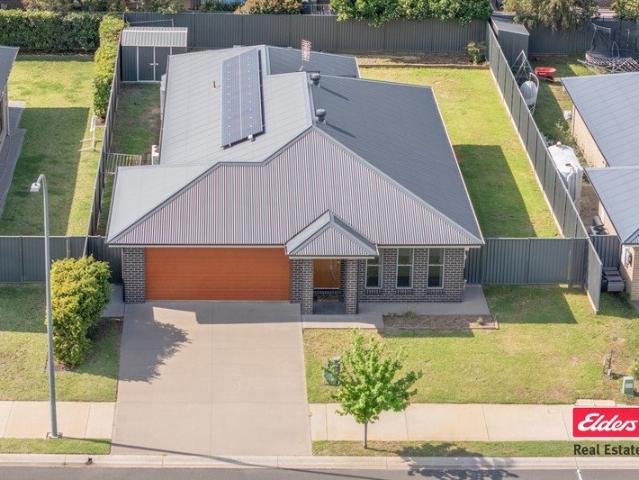 MOVE IN, SETTLE DOWN & ENJOY SOUTHLAKES