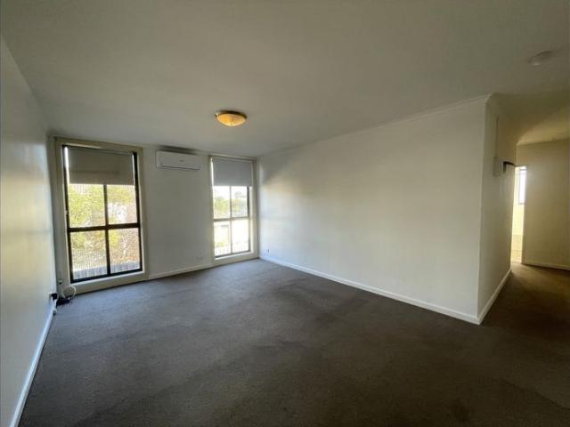 MOVE IN TO LEAFY RATHMINES STREET