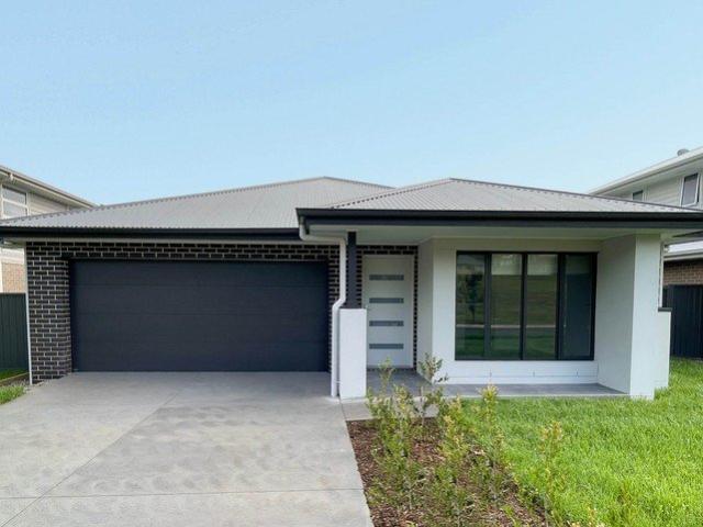 Move in TODAY Brand New Family Home in Albion Park!