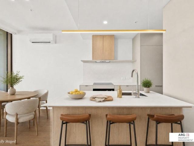 MOVE IN TODAY! SPACIOUS, BRAND NEW ONE BEDROOM LIVING AT MOTIF GEELONG