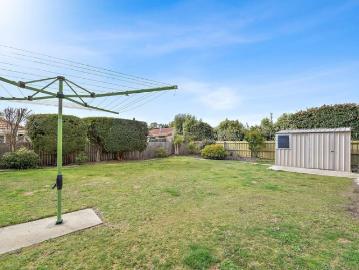 Move into McCullagh