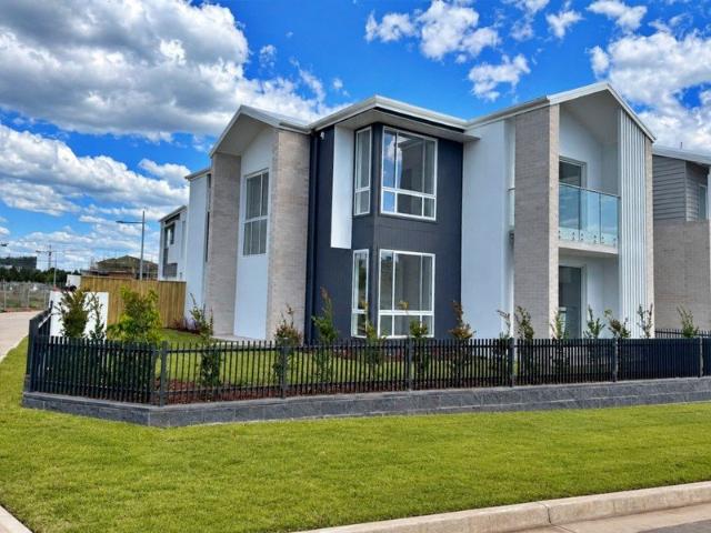 Move into new house in new Year. !