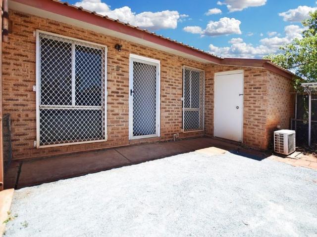 MOVE STRAIGHT IN! Renovated 1x1 + Extras