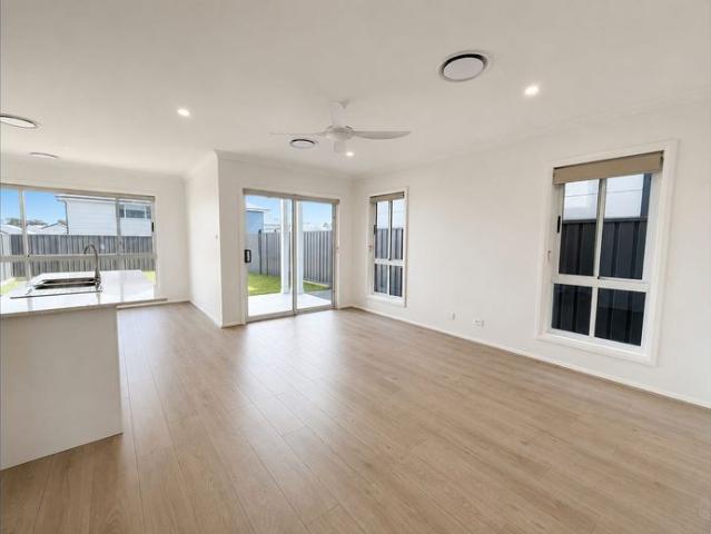 Move Straight Into Modern Comfort
