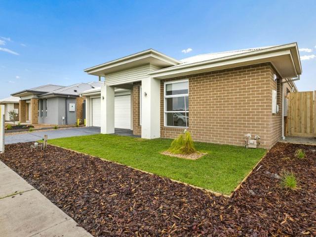 Move Straight Into Modern Living