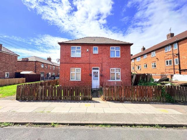 Mowbray Grove, Old Swan, Liverpool. 4 bed detached house to rent £1,450 pcm £335 pw