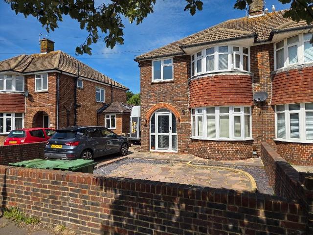 Moy Avenue, Eastbourne BN22, 3 bed semi detached house to rent, £1,995 pcm | PrimeLocation