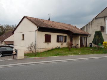 MOYENMOUTIER MAISON PLAIN PIED SUR SOUS SOL