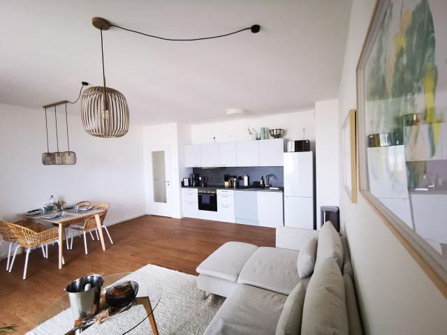 ML Apartment 2.1, Berlin Amsterdam Apartments for Rent