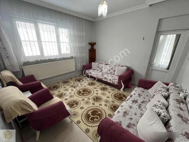 Mmg'den Akşemsettin Mah. 2+1 Y.giriş Cadde Üzeri Satılık Daire