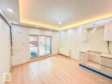 Üsküdar Merkezde Yeni Binada Kullanışlı 2+1 Yüksek Giriş Satılık